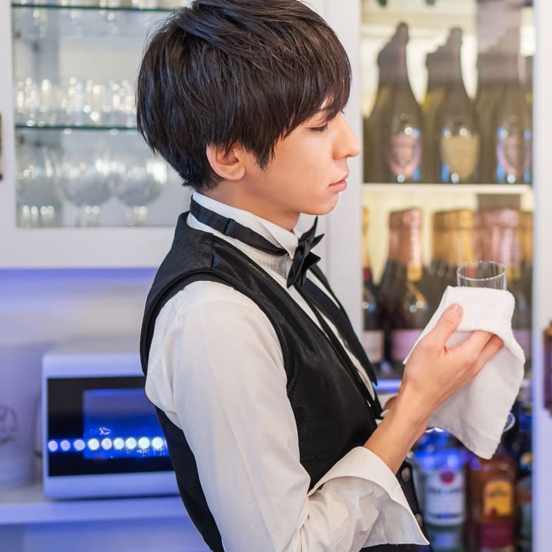 Cafe&Bar Paletteバーテンダー 岡田昌幸